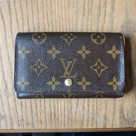 louis vuitton tresor wallet date code